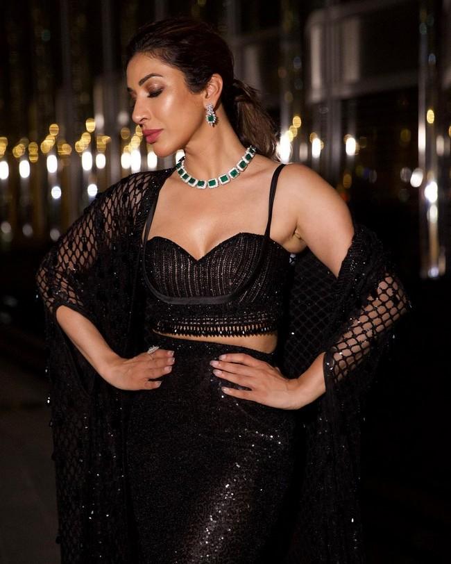 Sophie Choudry 12