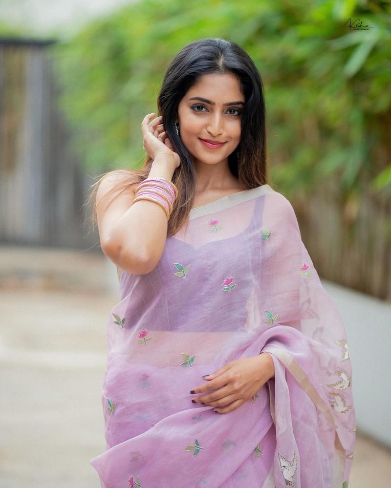 Reba Monica John 2