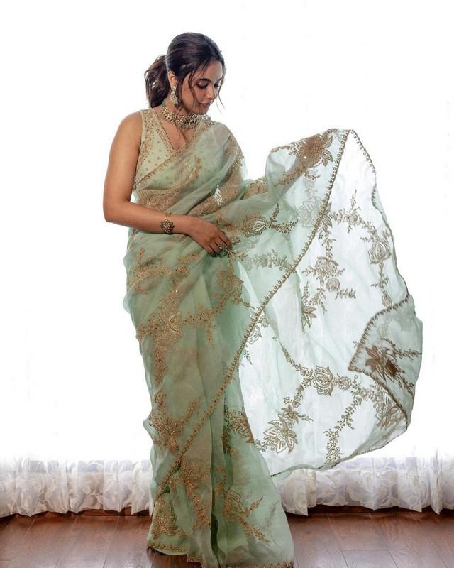 Priyanka Mohan 4