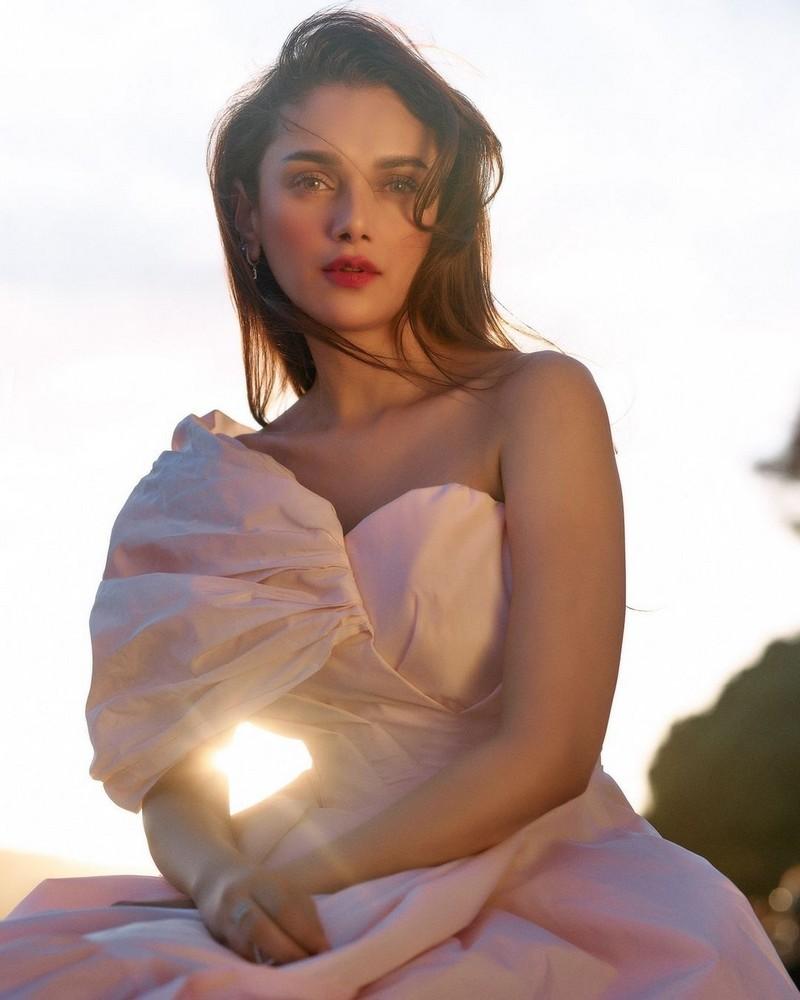 Aditi Rao Hydari 8