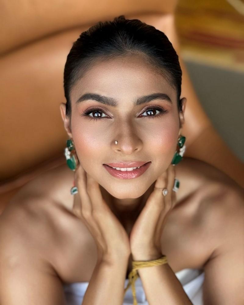 Tanishaa Mukerji 6