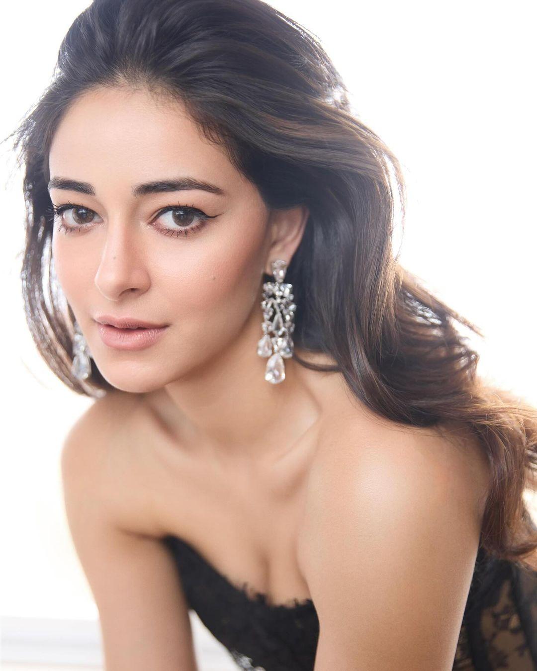 Ananya Pandey 4