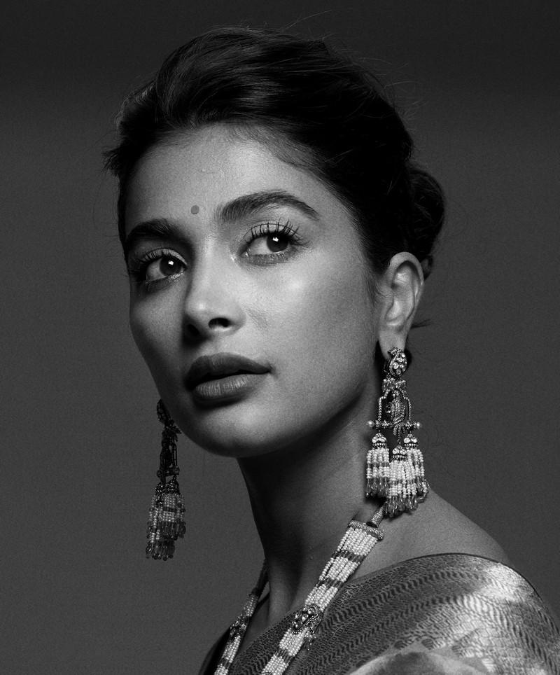 Pooja Hegde 7