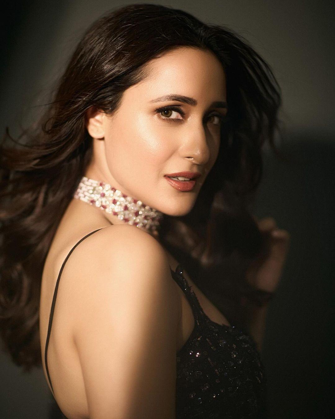 Pragya Jaiswal 3