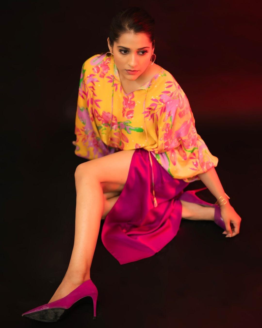 Rashmi Gautam 3