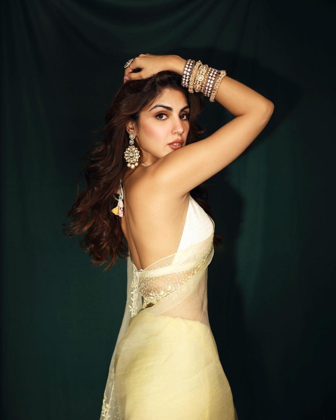 Rhea Chakraborty 3