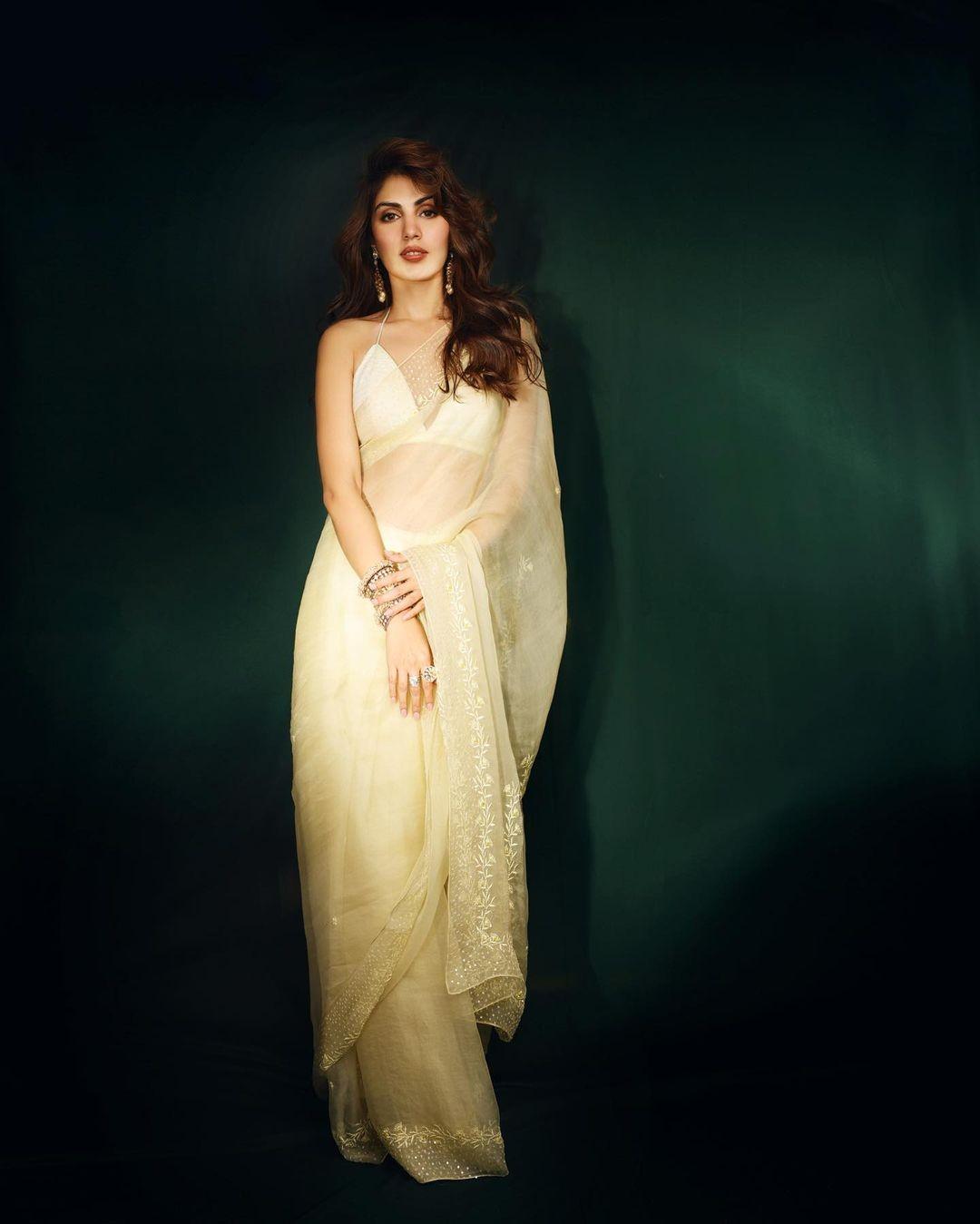 Rhea Chakraborty 7