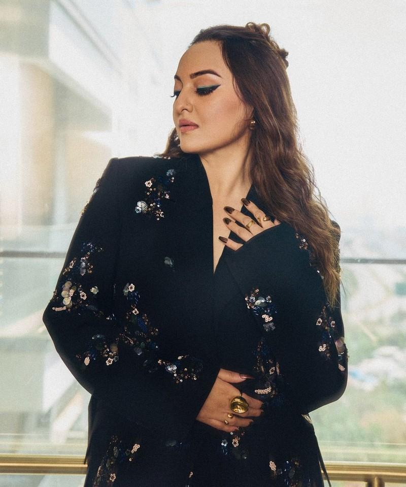 Sonakshi Sinha 2