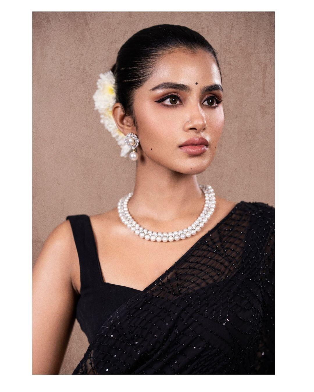 Anupama Parameswaran 1