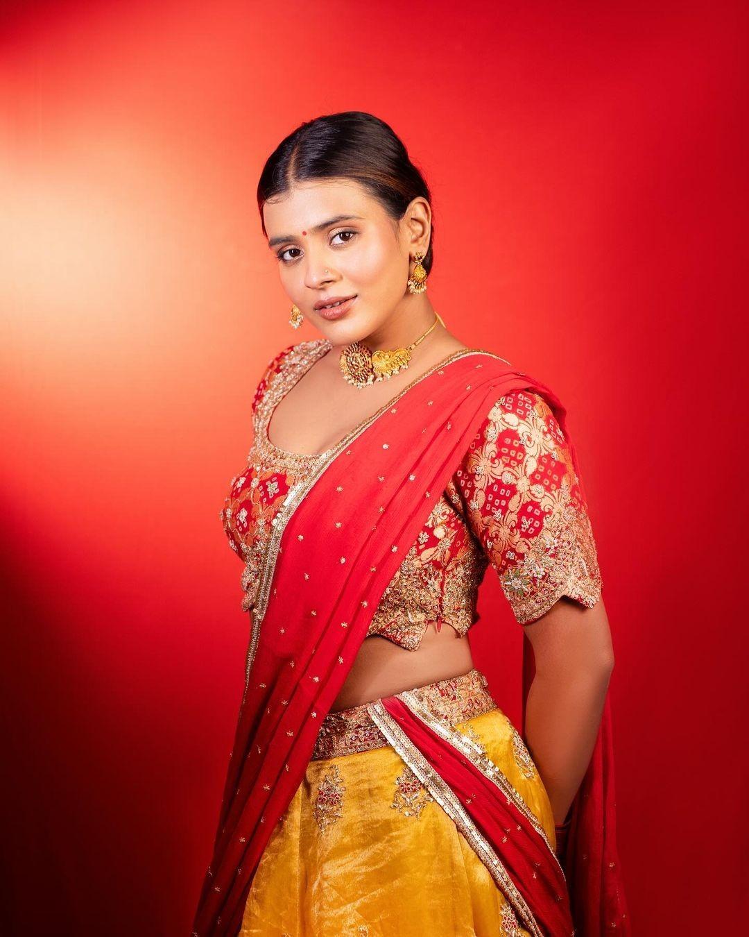 Hebah Patel 1