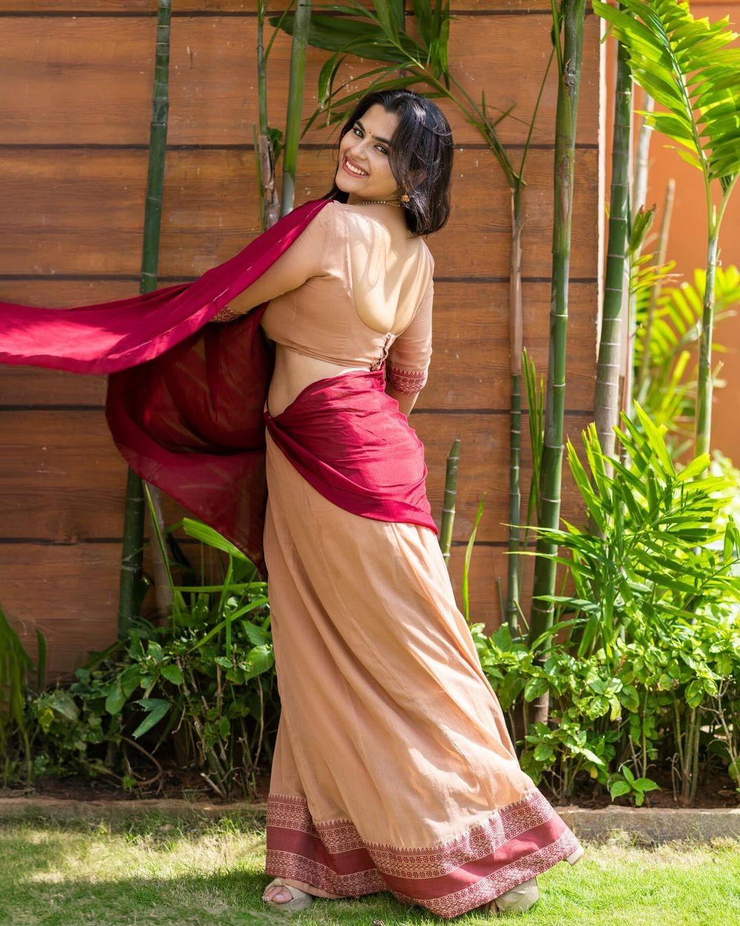 Kavya Kalyanram 1