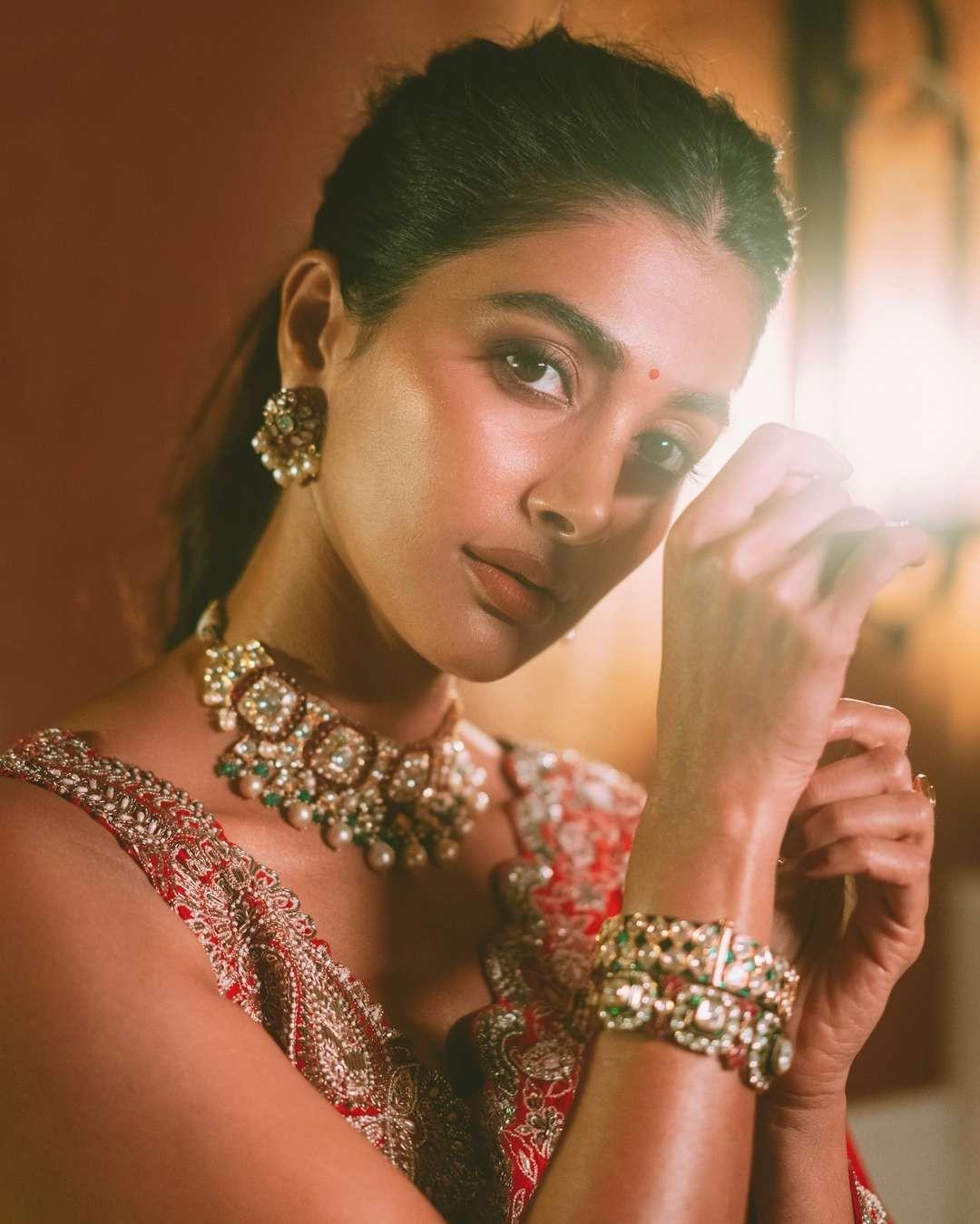 Pooja Hegde 10