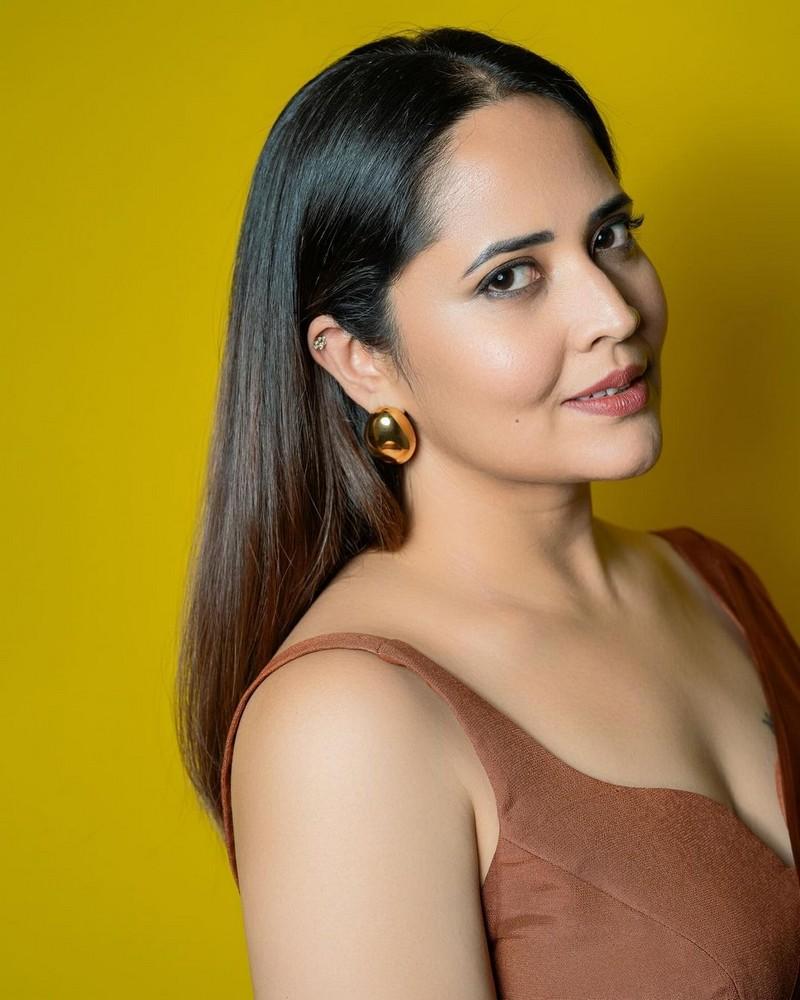 Anasuya Bharadwaj 6