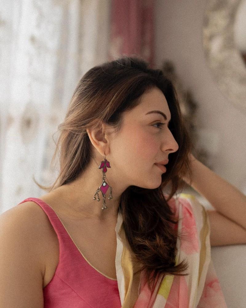 Hansika Motwani 2