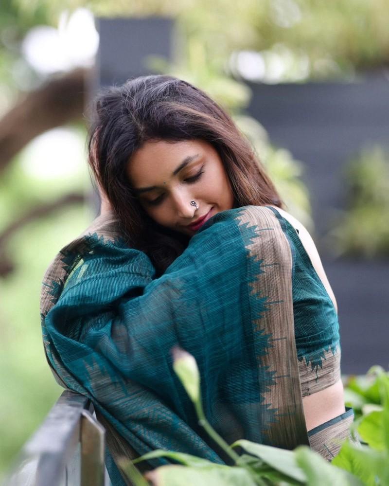 Srinidhi Shetty 9