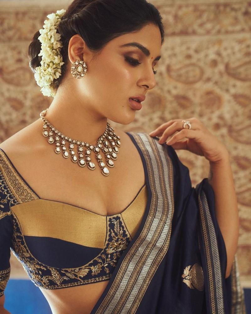 Samyuktha Menon 7