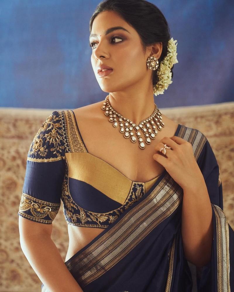 Samyuktha Menon 8