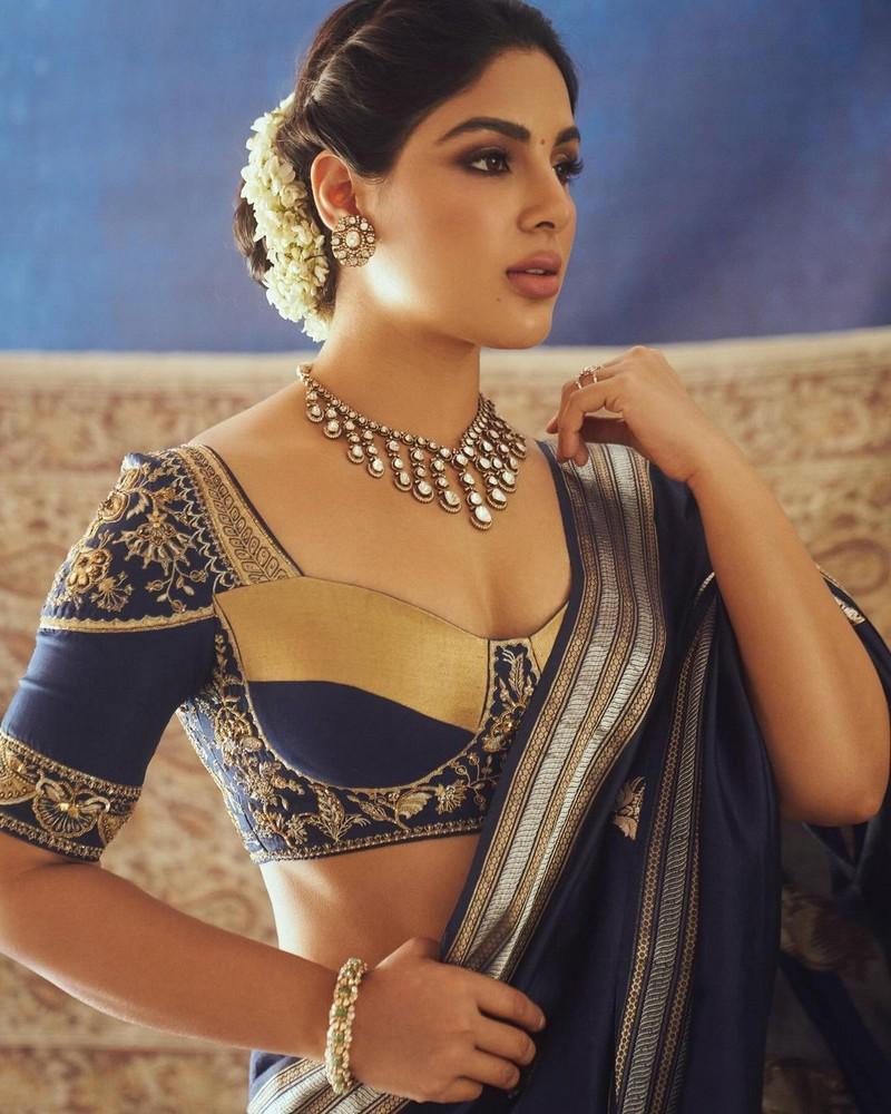 Samyuktha Menon 9