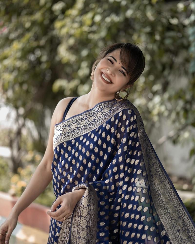 Anasuya Bharadwaj 15