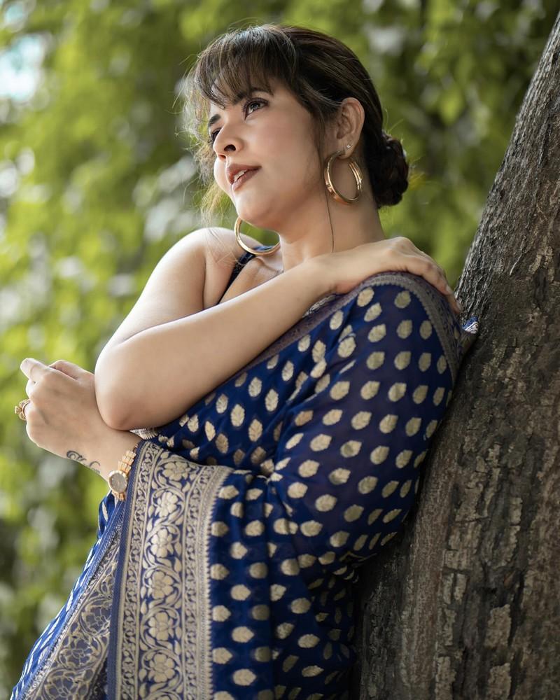 Anasuya Bharadwaj 7