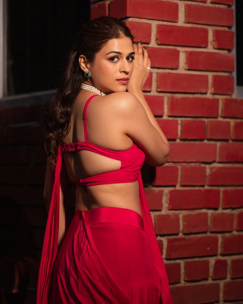 Shraddha Das 4