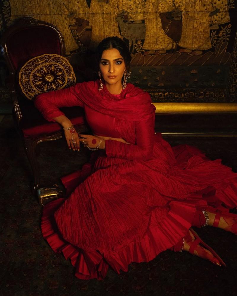 Sonam Kapoor 9