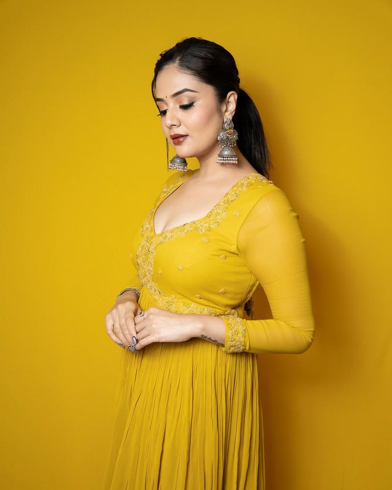 Sreemukhi