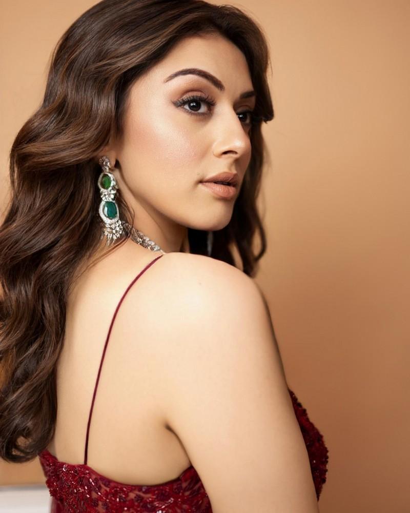 Hansika Motwani 12