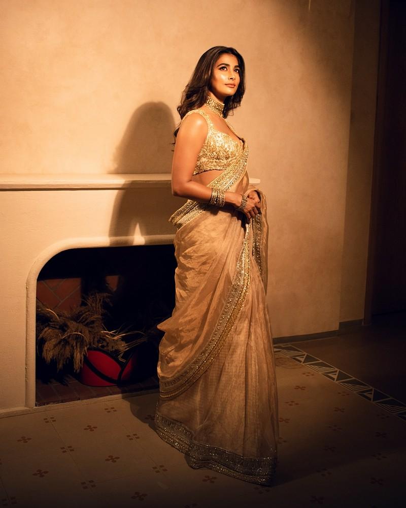 Pooja Hegde 6