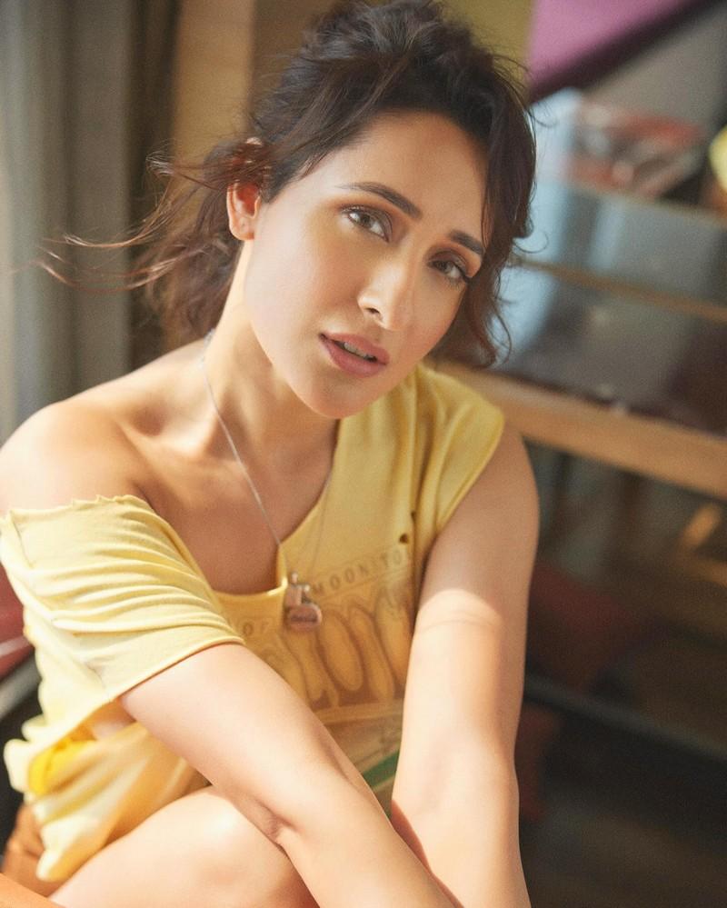 Pragya Jaiswal 3