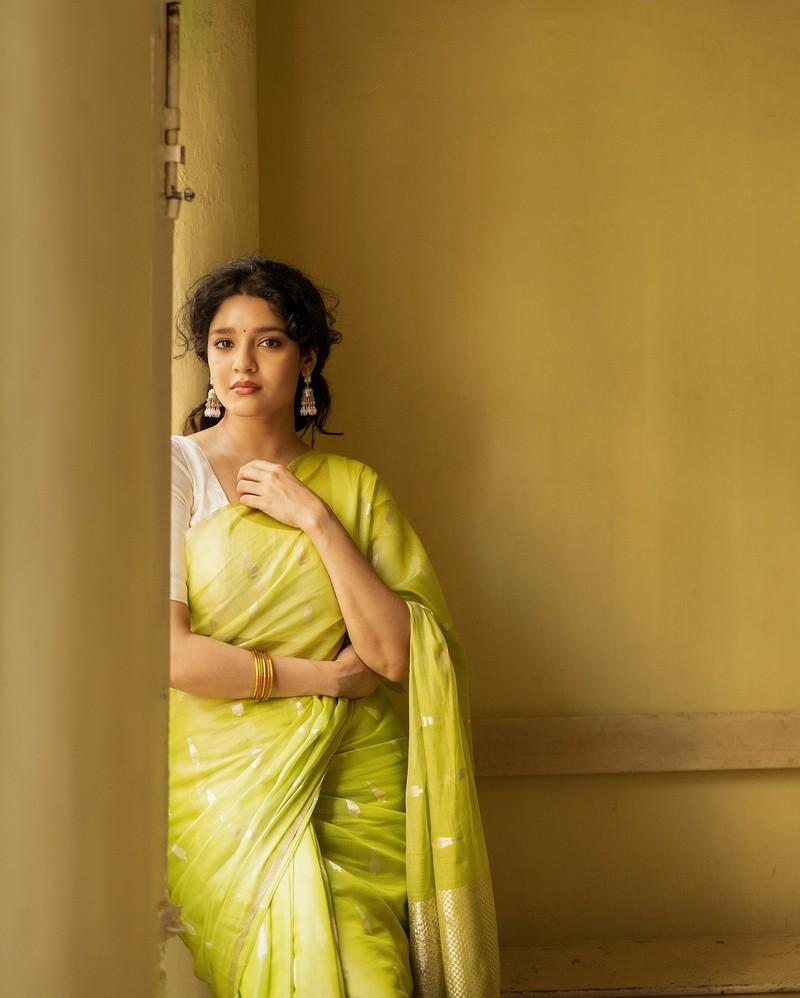 Ritika Singh 3