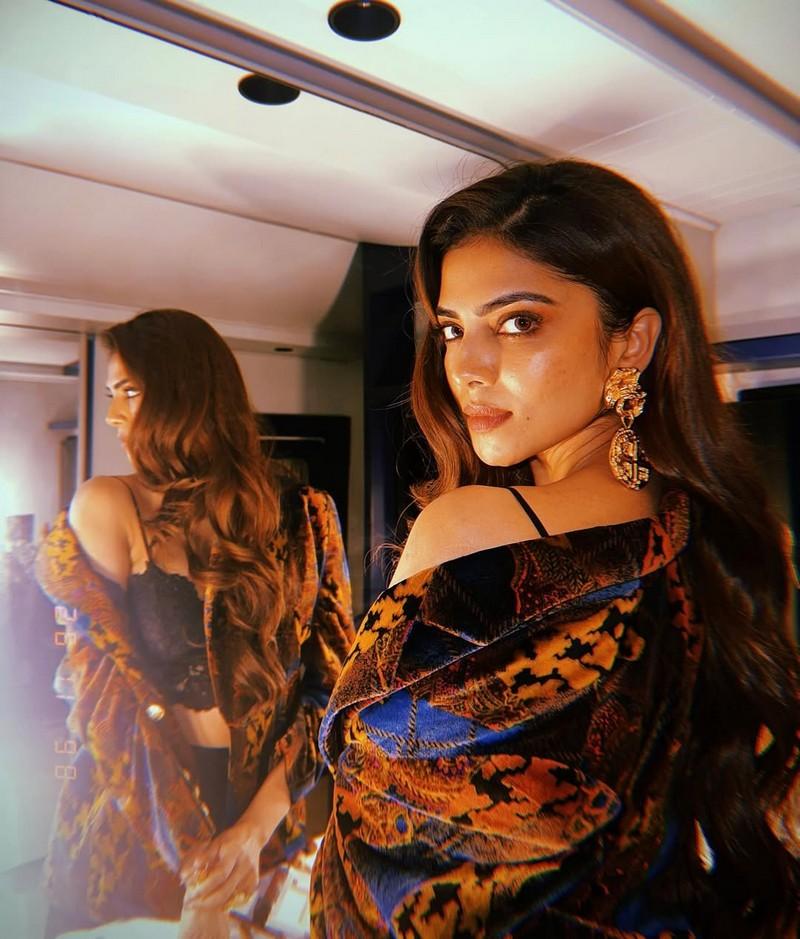 Malavika Mohanan 7