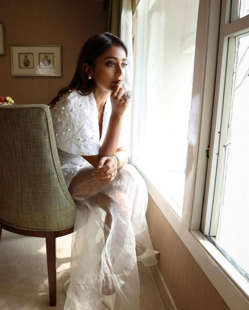 Shriya Saran 2