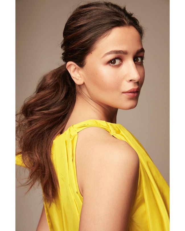 Alia Bhatt Looking Cute in Yellow Dress