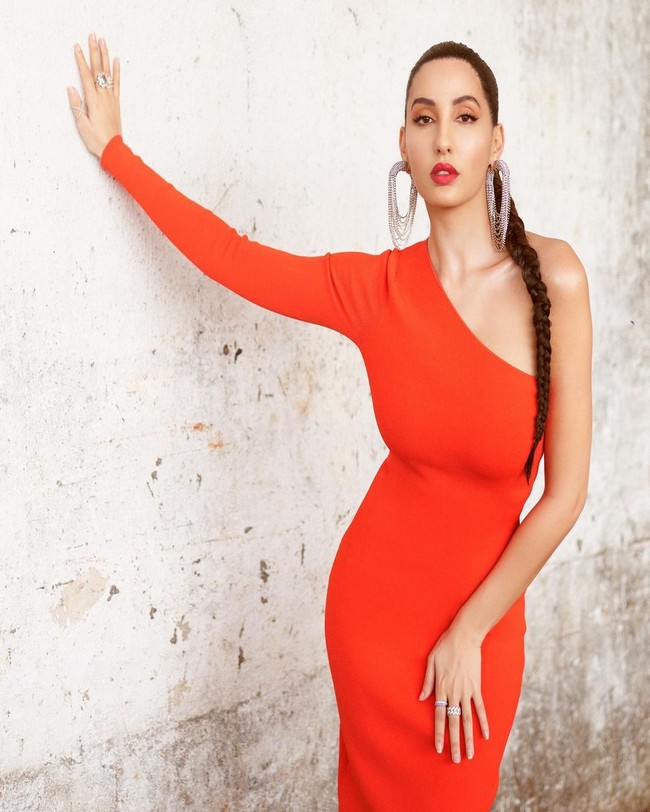 Nora Fatehi Looks Gorgeous in Orange Outfit