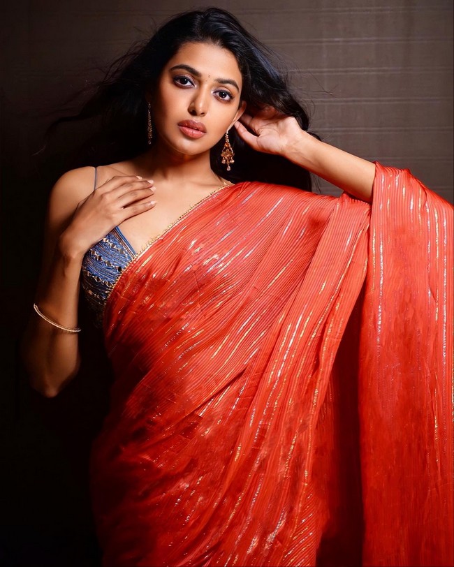 Shivani Rajashekar Looks Awesome in Red Saee