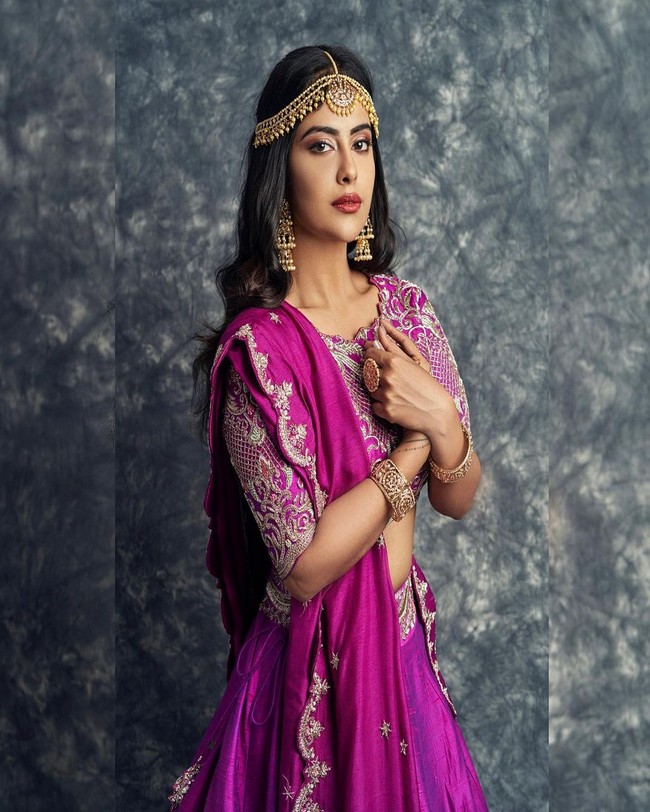 Avika Gor Looks Delightful in Designer Pink Dress