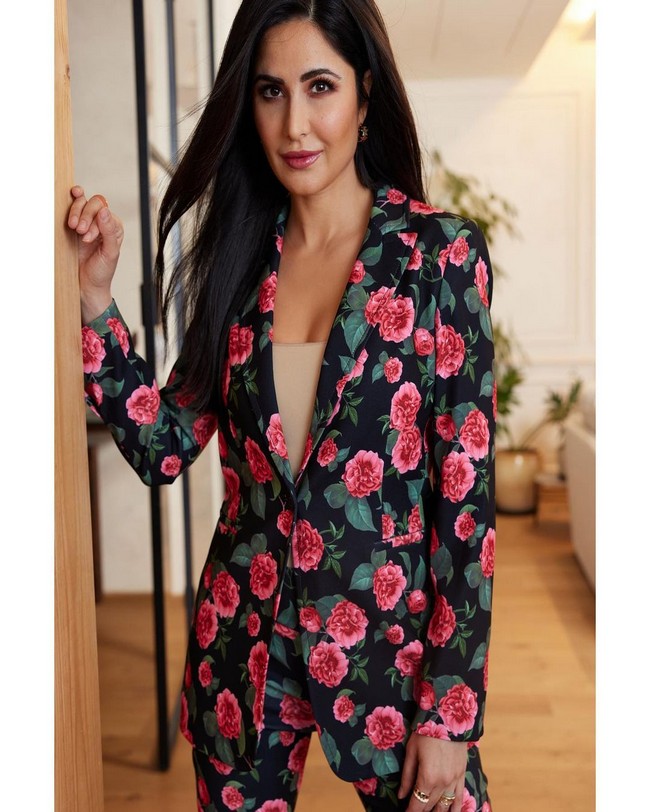 Katrina Kaif Looks Beautiful in Floral Outfit
