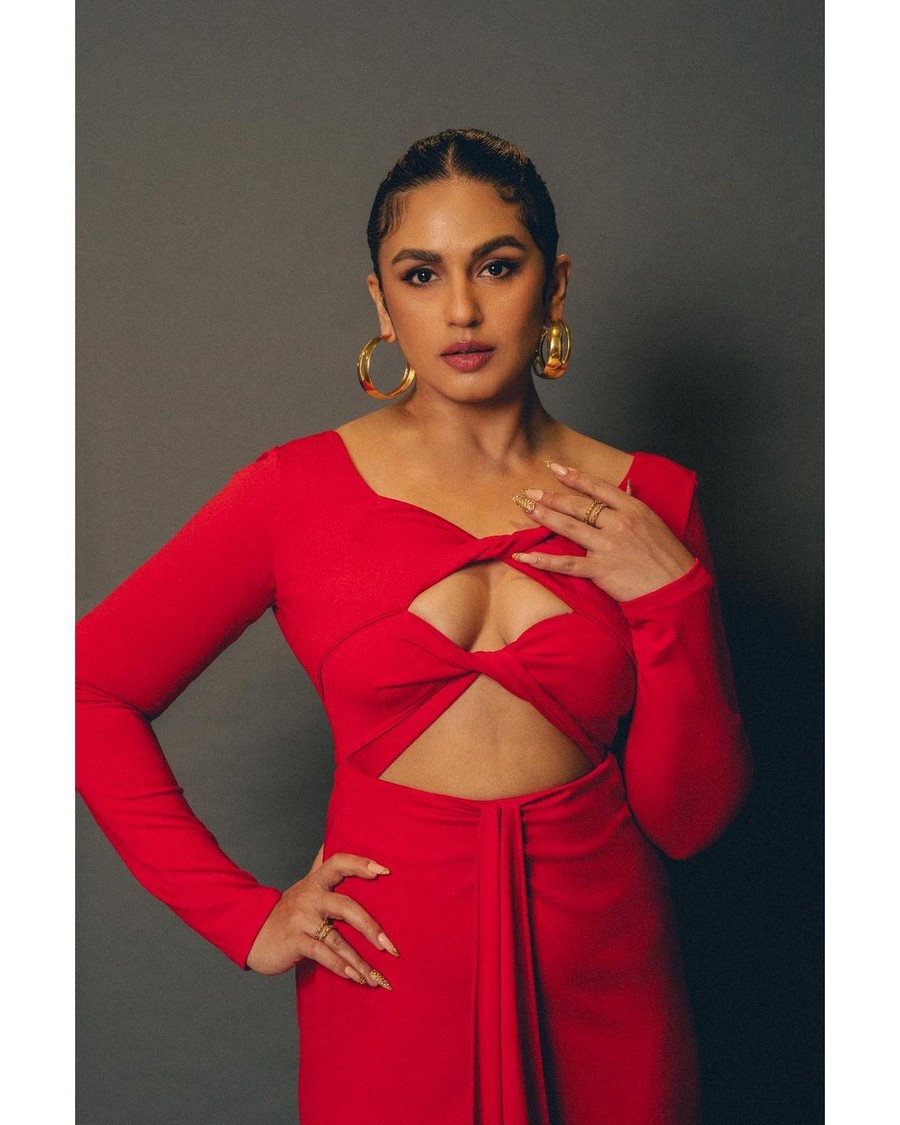 Huma Qureshi Looking Cute in Red Outfit