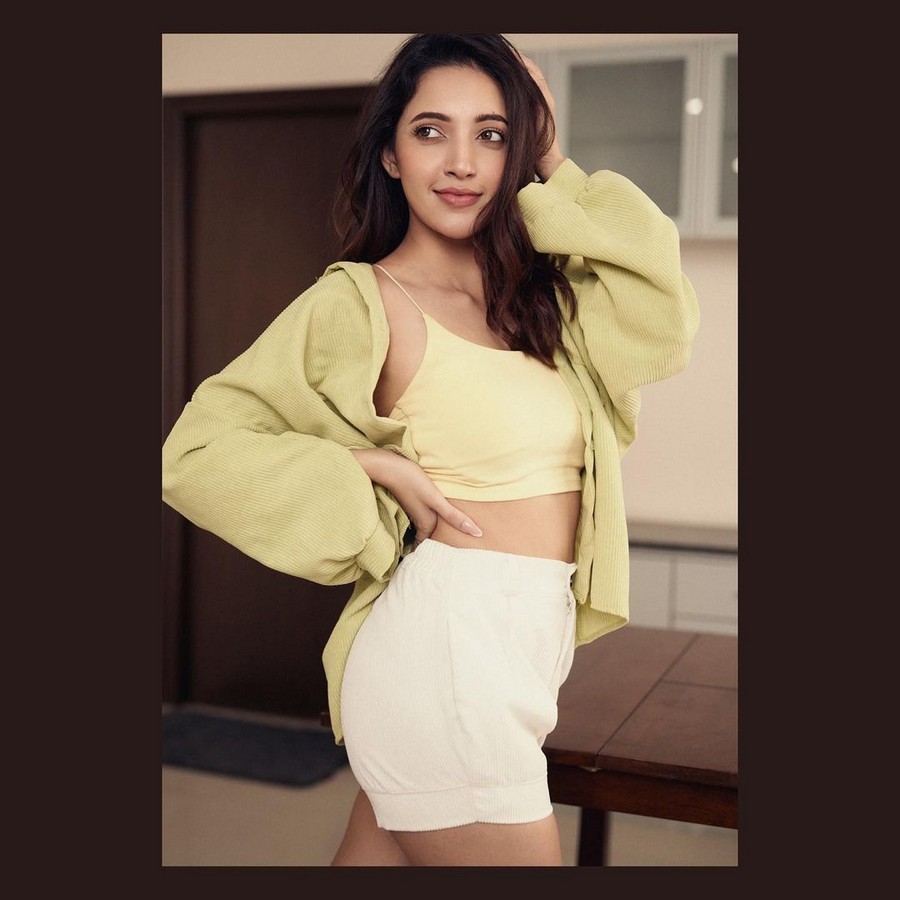 Neha Shetty Looks Gorgeous In Yellow Outfit