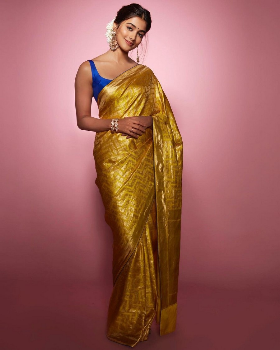 Pooja Hegde Looks Cute in Golden Silk Saree