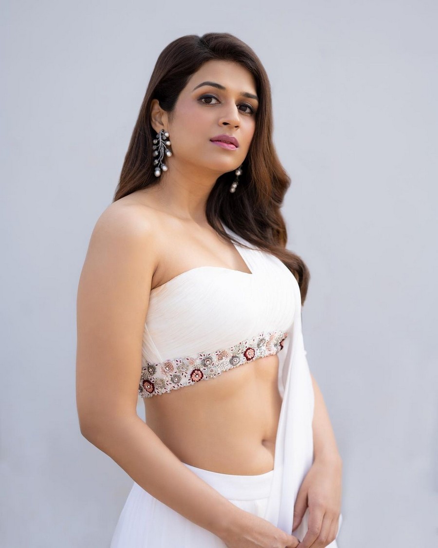 Shraddha Das Looking Awesome in White Dress