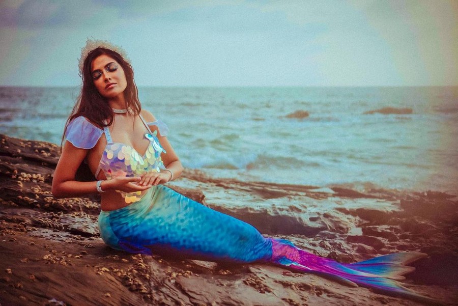 Glamorous Pics Of Divi Vadthya in Mermaid
