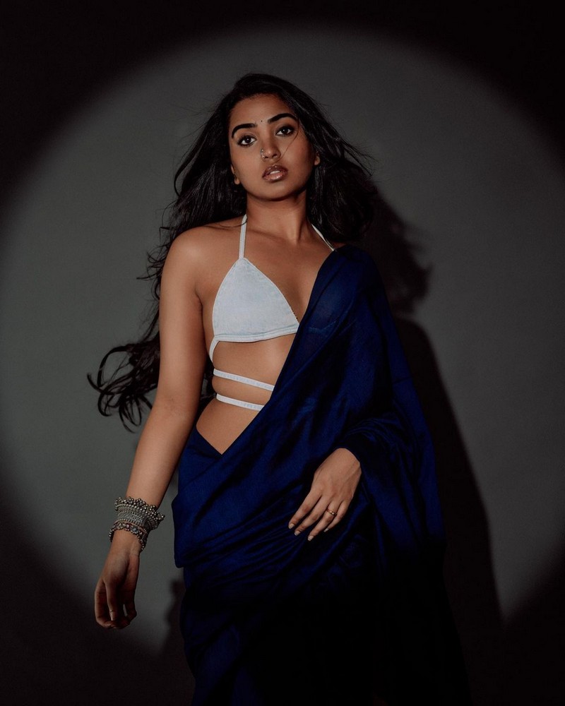 Shivathmika Rajashekar Looking Sexy in Blue Saree