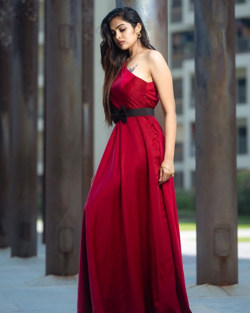 Divi Vadthya Looking Stylish in Shiny Red Dress