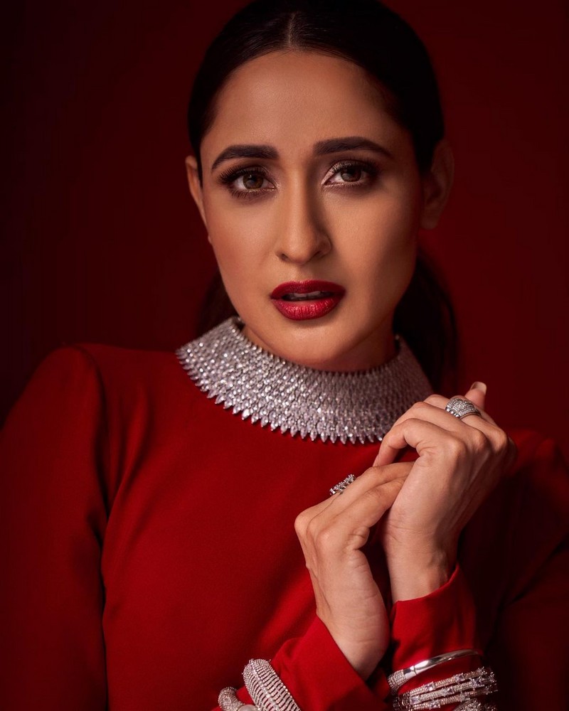 Glamorous Pics Of Pragya Jaiswal in Red Outfit