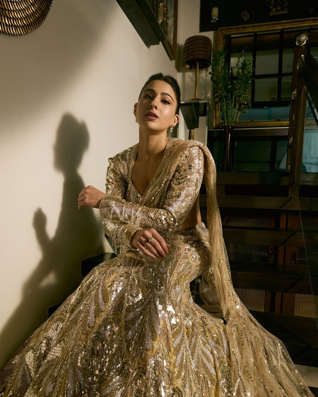 Bolly Beauty Sara Ali Khan Looks Stuns in Shiny Golden Dress